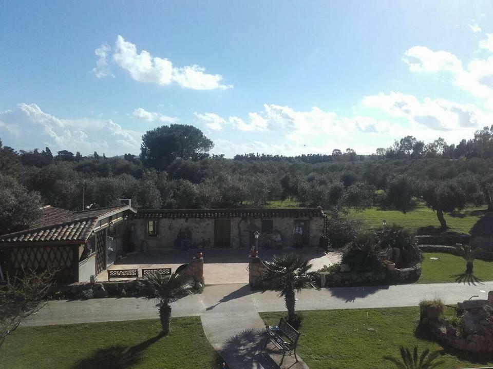 Agriturismo Sa Ruda Càbras Extérieur photo