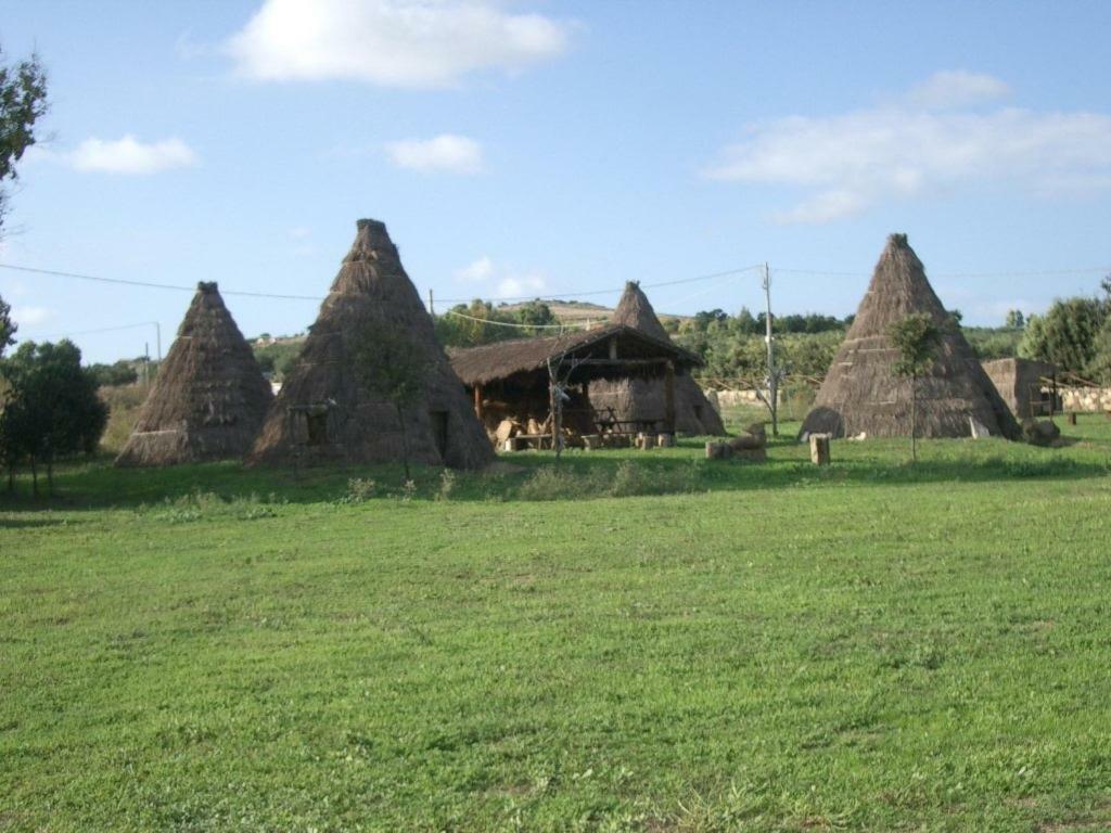 Agriturismo Sa Ruda Càbras Extérieur photo